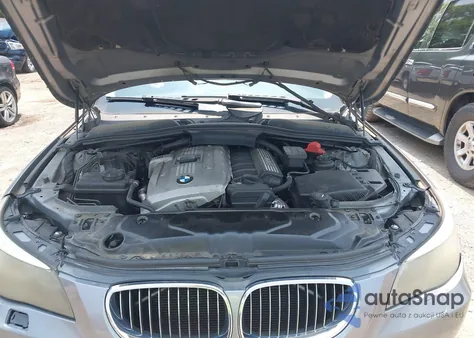 2007 BMW 525I из США, поврежденный, VIN WBANE53587CW68145